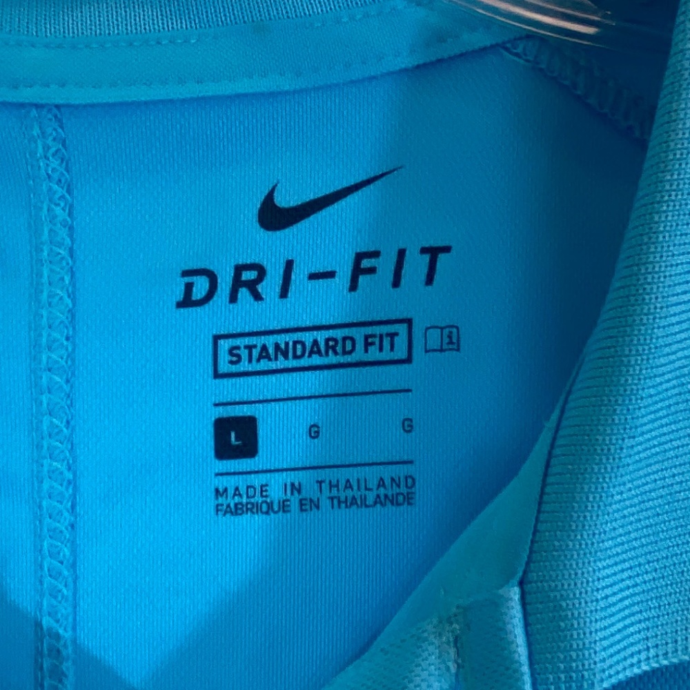 SOLD - Nike Dri-Fit Golf Shirt - L - Picture 2 of 6